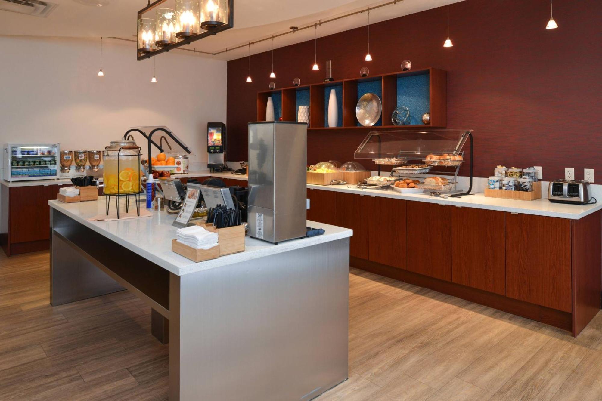Springhill Suites By Marriott Oklahoma City Airport Екстер'єр фото
