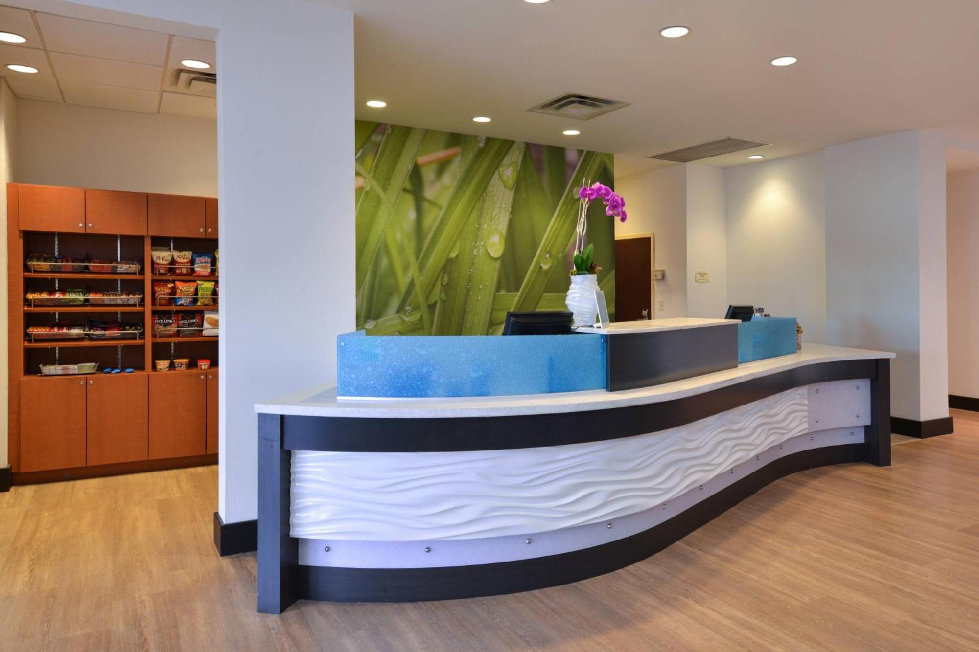 Springhill Suites By Marriott Oklahoma City Airport Екстер'єр фото