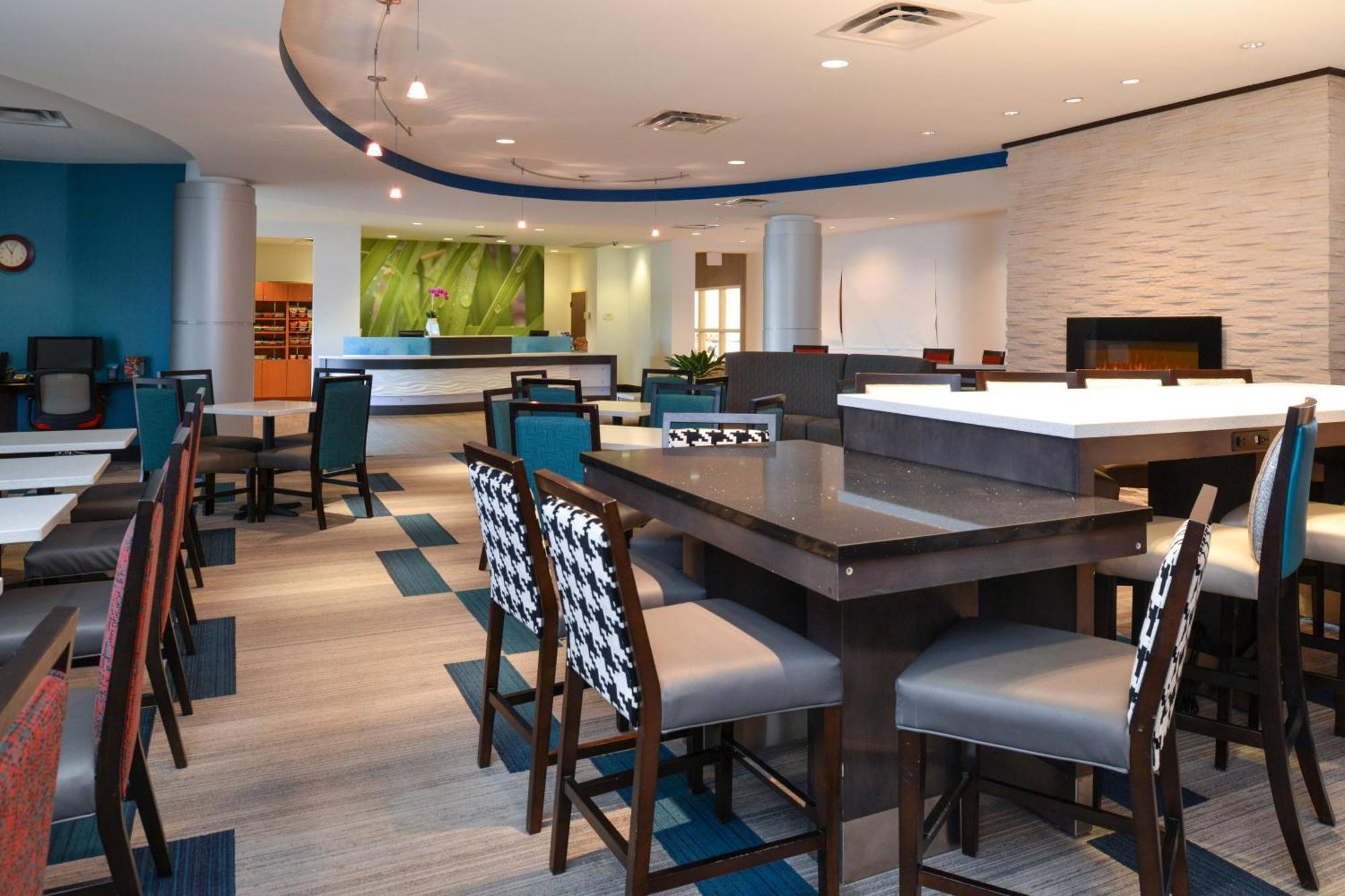 Springhill Suites By Marriott Oklahoma City Airport Екстер'єр фото